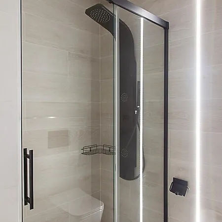 Apartamento Casa La Finca by ALÔGA - Primera Planta con jardín *